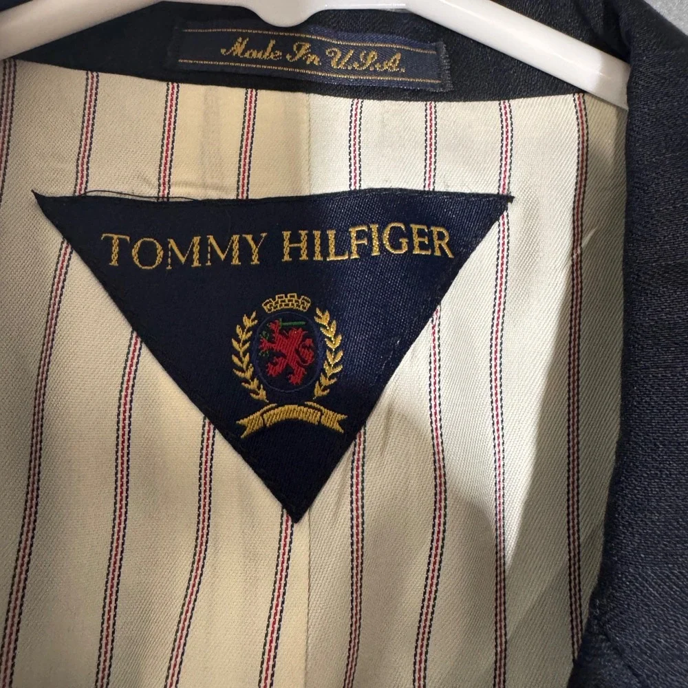 Tommy Hilfiger Mens 40R Navy Blue Pinstripe Wool Blazer Made in USA3 Button Coat